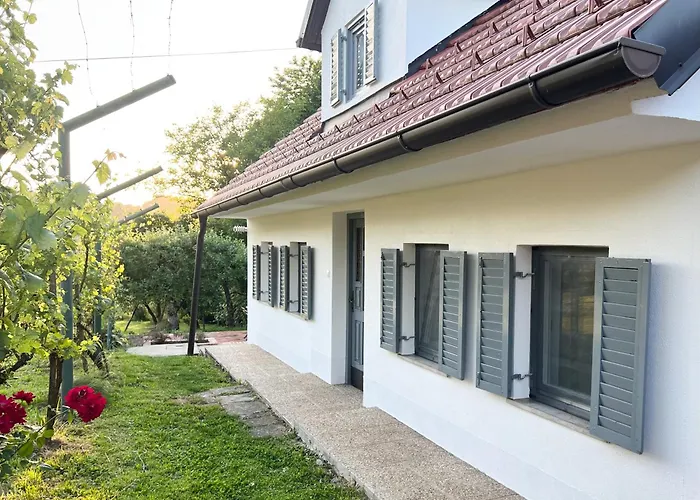 Maria's Orchard - Nature Retreat In Slovenia רוגאסקה סלאטינה